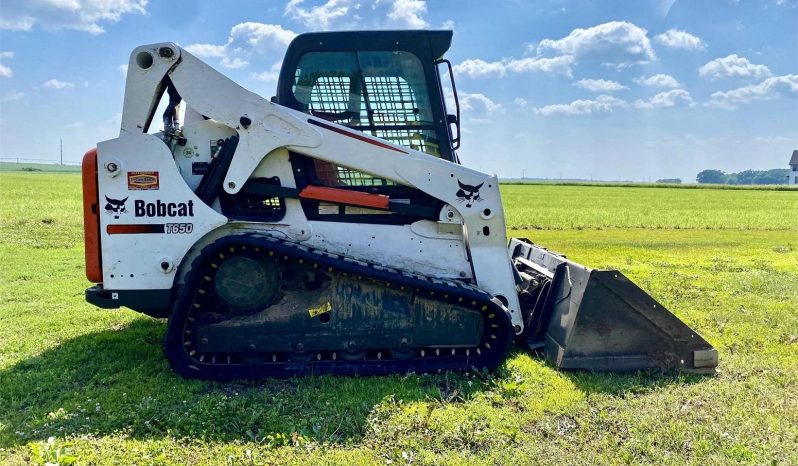 
								2013 Bobcat T650 Skid Steer Loader full									