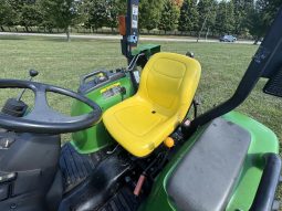 
										2015 John Deere 3038E Tractor 4WD Loader full									
